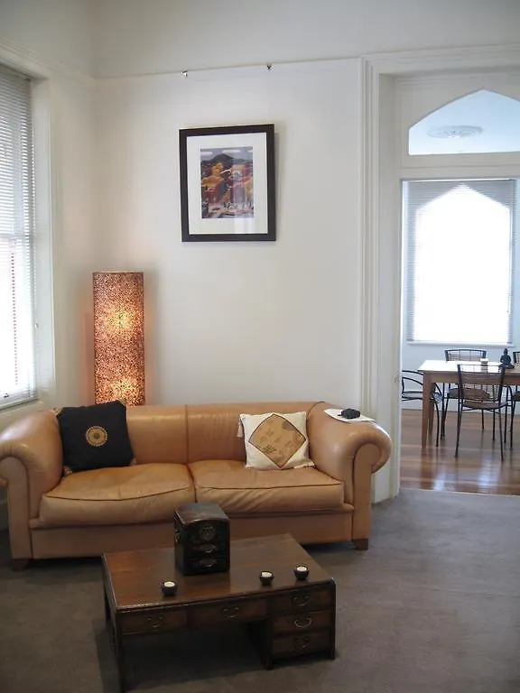 Roxburgh House Apartments - Hobart Cbd