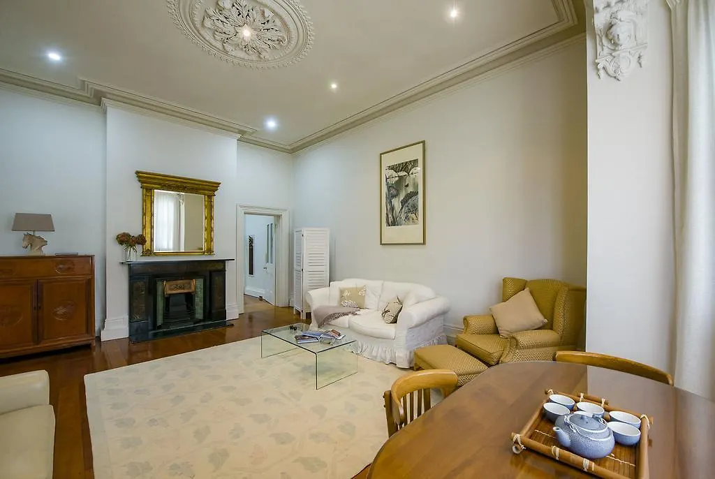 Roxburgh House Apartments - Hobart Cbd