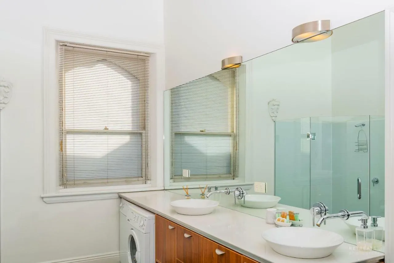 Roxburgh House Apartments - Hobart Cbd